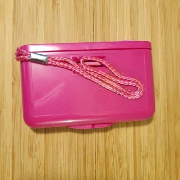 Retro Barbie Binoculars Collectible - Picture 9 of 9